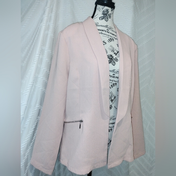 NWT JustFab  Blush Pink Open Blazer - Sz XXL - Stylish Chic Jacket Tailored Fit - Picture 4 of 7